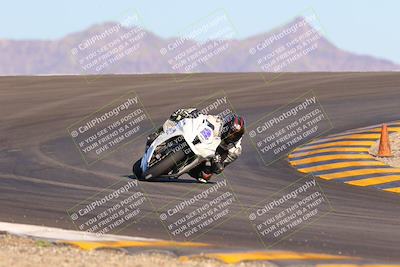 media/Oct-29-2022-CVMA (Sat) [[14c0aa3b66]]/Race 10 Supersport Open/